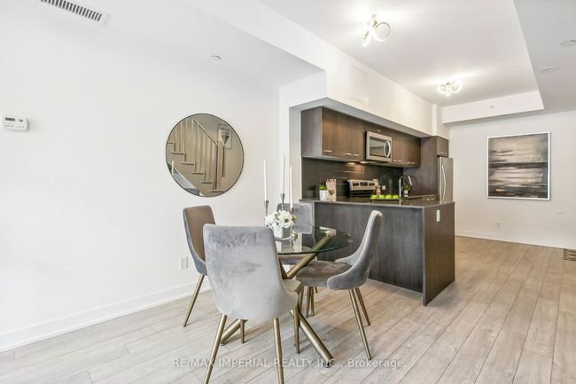 123 - 10 Echo Pt, Condo with 4 bedrooms, 2 bathrooms and 1 parking in Toronto ON | Image 13