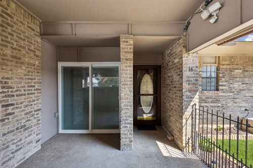 apt-14-207 E Harwood Rd, Euless, TX, 76039-3971 | Card Image