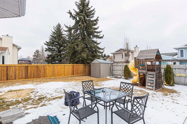 414 Ormsby Rd West Nw, Home with 3 bedrooms, 3 bathrooms and 4 parking in Edmonton AB | Image 21