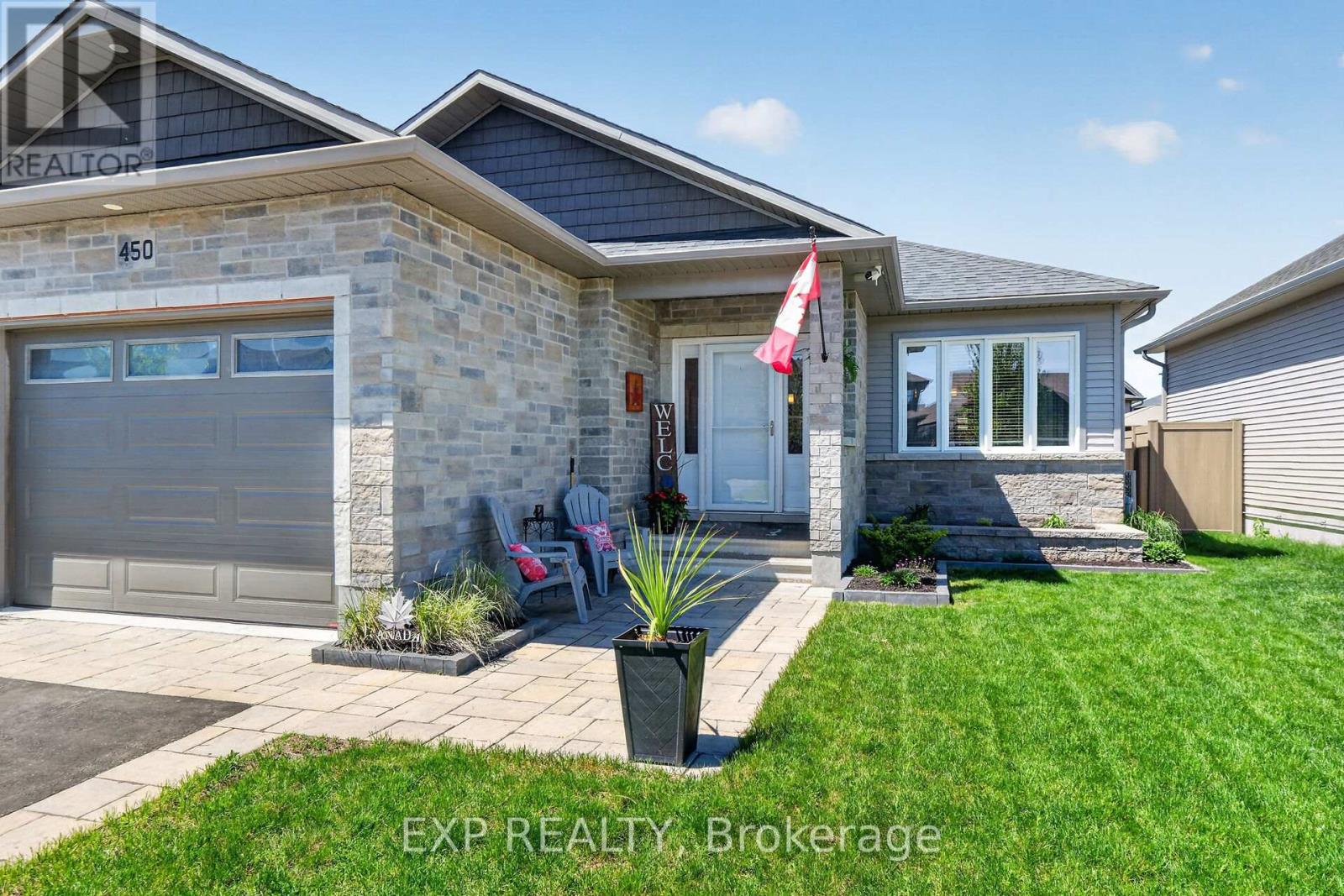 Residential in Russell 4
