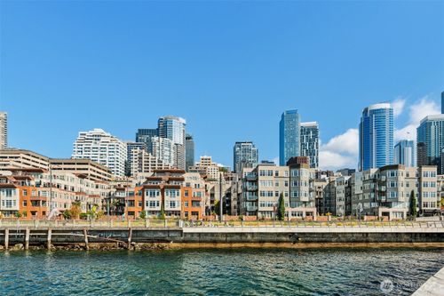 410-1900 Alaskan Way, Seattle, WA, 98101-1068 | Card Image
