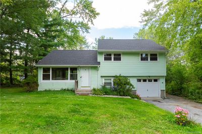 3 Horseshoe Drive, House other with 3 bedrooms, 1 bathrooms and null parking in La Grange NY | Image 1