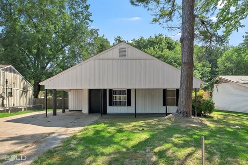 604 Anthony St, Bossier City, LA, 71112-2102 | Card Image