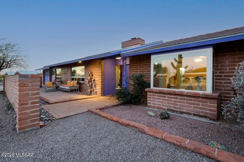 5405 N Estelle Dr, Tucson, AZ, 85718-4714 | Card Image