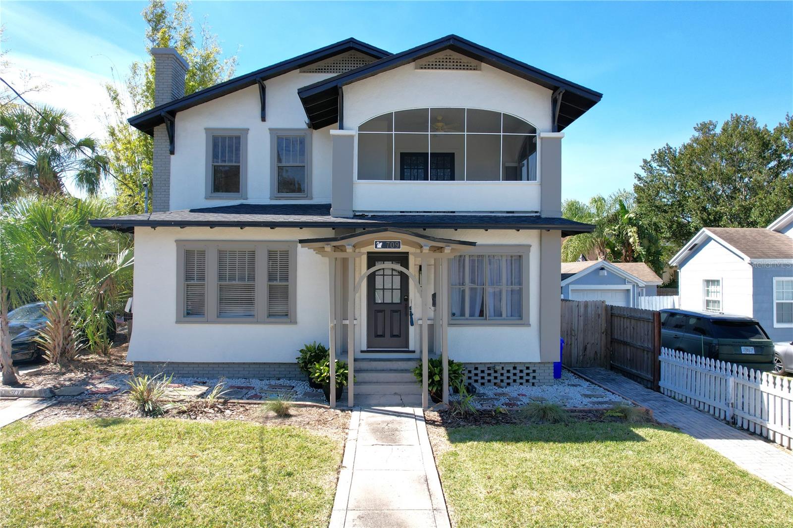 1/2 709 Park Hill Avenue, For Rent in Lakeland Zoocasa