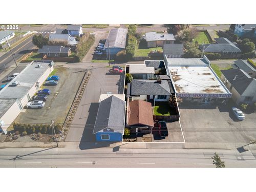 2245 Broadway Ave, North Bend, OR, 97459-2331 | Card Image