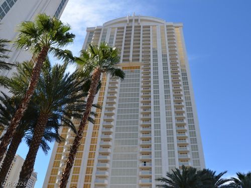 416-125 E Harmon Ave, Las Vegas, NV, 89109-4501 | Card Image