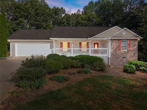181 Fairview Ct, Demorest, GA, 30535-2736 | Card Image