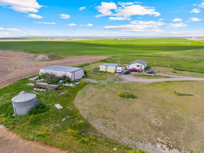 1036 Davis Rd, House other with 4 bedrooms, 2 bathrooms and null parking in Hardin MT | Image 19