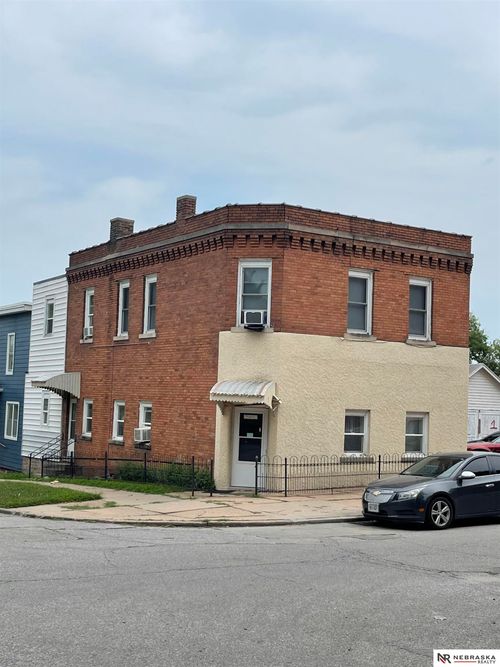 5401 S 32nd St, Omaha, NE, 68107-3379 | Card Image