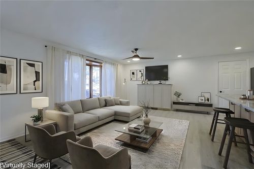3573 Kemp Rd, Beavercreek, OH, 45431-2537 | Card Image