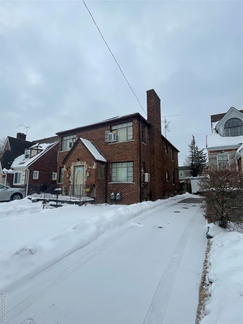 5765 Devonshire Rd, Detroit, MI, 48224-3236 | Card Image