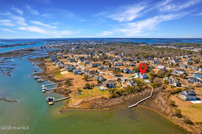 111 Magens Ct E, House other with 4 bedrooms, 4 bathrooms and 2 parking in Cedar Point NC | Image 67