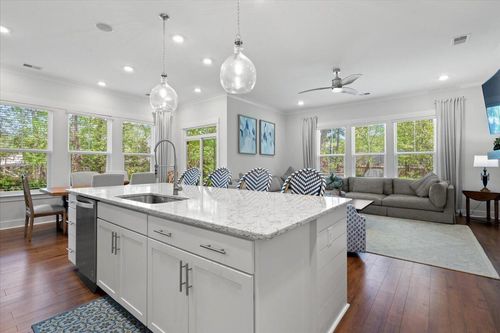 3010 Emma Ln, Mount Pleasant, SC, 29466-7590 | Card Image
