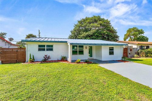 4649 Sw 28th Ave, Fort Lauderdale, FL, 33312-5607 | Card Image