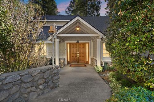 21 Mt Baldy Rd, Mt Baldy, CA, 91759 | Card Image