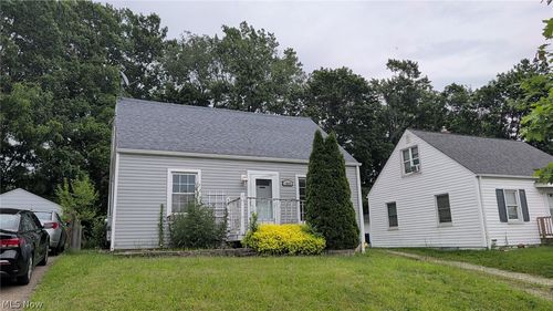 1663 Highview Ave, Akron, OH, 44301-2714 | Card Image