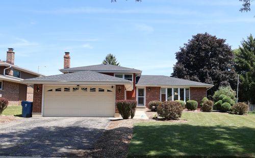 510 W Millns Ct, Addison, IL, 60101-1258 | Card Image