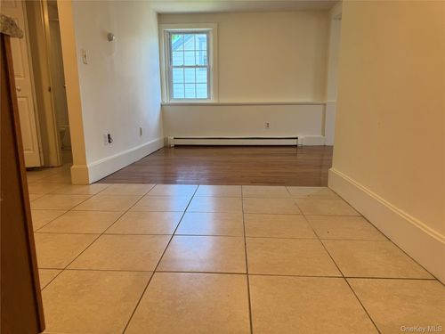 2d-294 Main St, Beacon, NY, 12508-3015 | Card Image