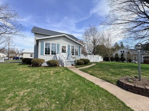 311 Pier St, Merrill, WI, 54452 | Card Image