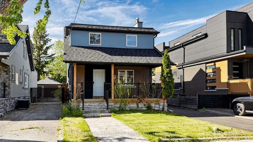 88 Waniska Ave, Etobicoke, ON, M8Y1R3 | Card Image