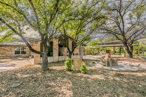 712 Squaw Creek Rd, Willow Park, TX, 76087-8252 | Card Image
