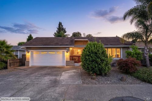 3724 Hoen Avenue, Santa Rosa, CA, 95405 | Card Image