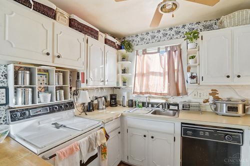 3727 Lovell Ave, Cheviot, OH, 45211-4708 | Card Image