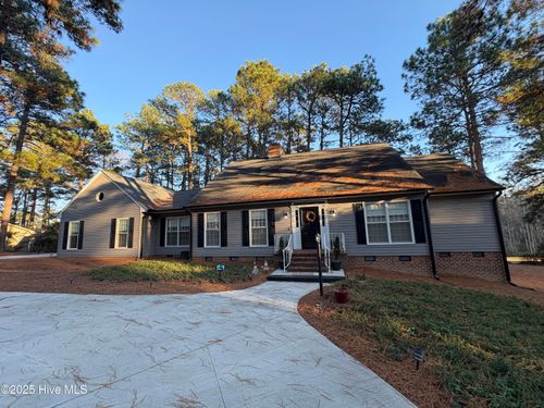 116 Oxford Ct, West End, NC, 27376 | Card Image
