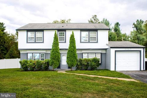 3207 Superior Ln, BOWIE, MD, 20715-1917 | Card Image