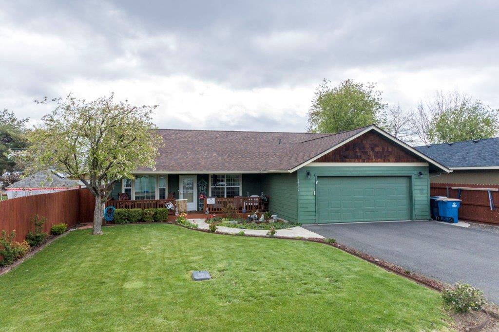 30th St, Redmond, OR 97756