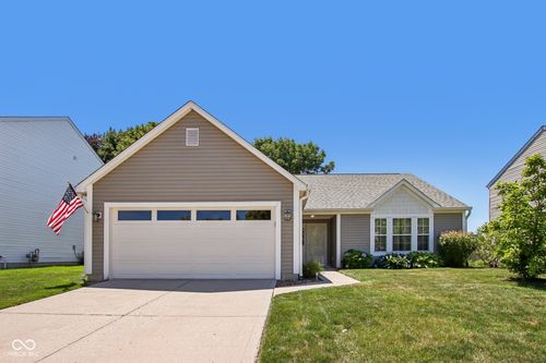 17825 Grassy Knoll Dr, Westfield, IN, 46074-9714 | Card Image