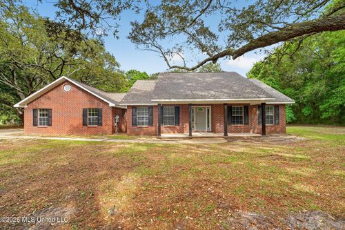 1528 S 11th Street, Ocean Springs, MS, 39564 | Card Image