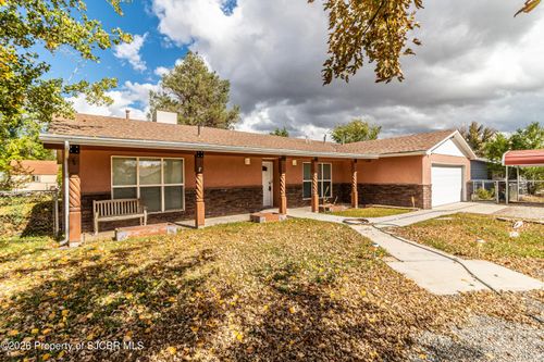 2 Road 3540, Flora Vista, NM, 87415-9601 | Card Image