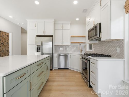 28138 Song Sparrow Ln, Fort Mill, SC, 29707-5911 | Card Image