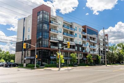 211 - 320 Plains Rd E, Home with 1 bedrooms, 1 bathrooms and 1 parking in Burlington ON | Image 2