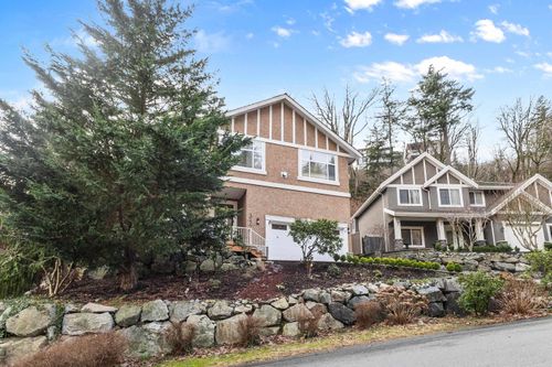 35774 Regal Pky, Abbotsford, BC, V3G2W2 | Card Image