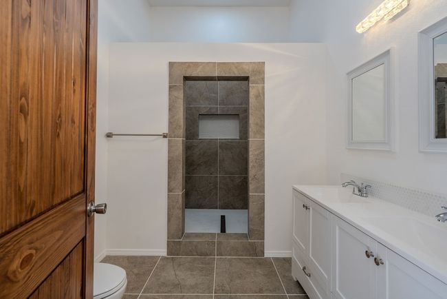 38 Private Drive 1548, House other with 4 bedrooms, 3 bathrooms and 10 parking in Hernandez NM | Image 28