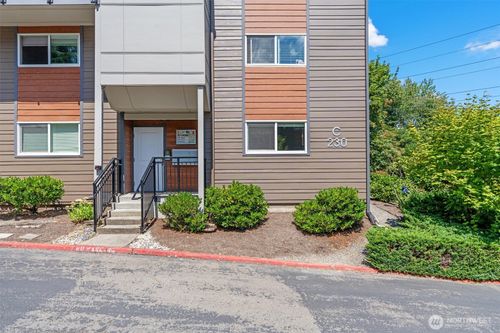 c-104-230 Sw Clark St, Issaquah, WA, 98027-3787 | Card Image