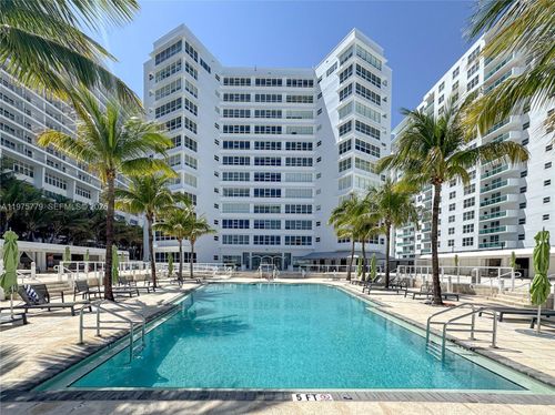 apt-3f-4925 Collins Ave, Miami Beach, FL, 33140-2743 | Card Image