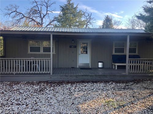 11351 Oak Lake Rd, Bryan, TX, 77808-8220 | Card Image