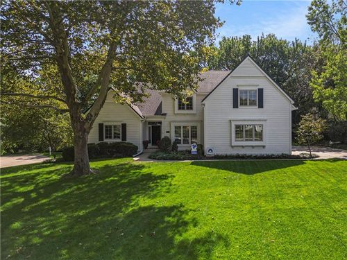 4051 W 124th Ter, Leawood, KS, 66209-2232 | Card Image