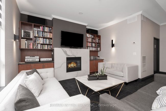 404 - 50 Port St E, Condo with 2 bedrooms, 2 bathrooms and null parking in Mississauga ON | Image 30