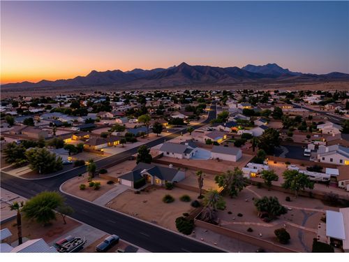 4260 Pinto Rd, Kingman, AZ, 86401-7288 | Card Image