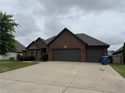 3200 Sw Satinwood Ave, Bentonville, AR, 72713-3140 | Card Image