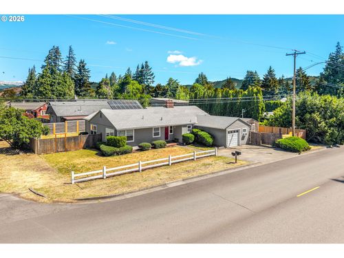 1612 Belmont Ave, Hood River, OR, 97031-1654 | Card Image