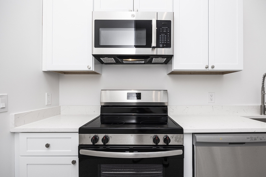 Residential Lease in Lowell 5