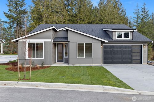 1529 Lockridge Loop E, Enumclaw, WA, 98022 | Card Image