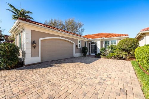 982 Fountain Run, NAPLES, FL, 34119-1355 | Card Image