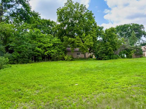 504 Ryan Ct, Westmont, IL, 60559 | Card Image